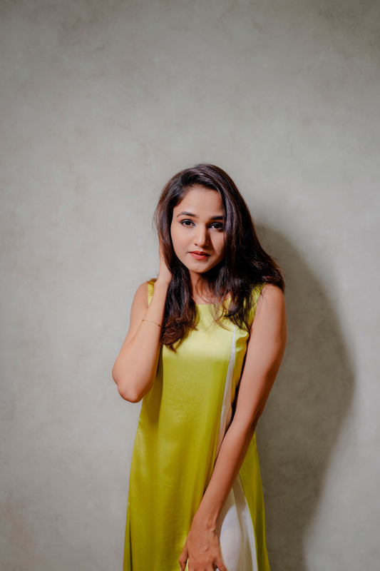 Crepe Box Pleat Dress