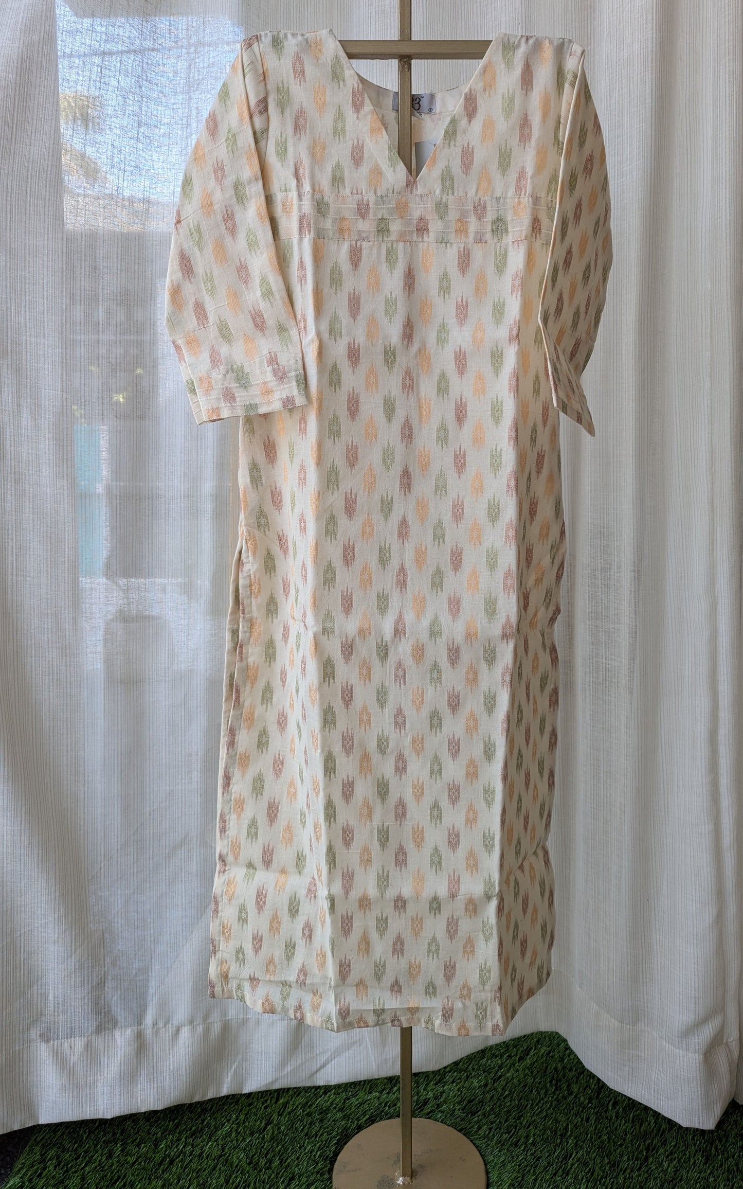 White Ikat kurti