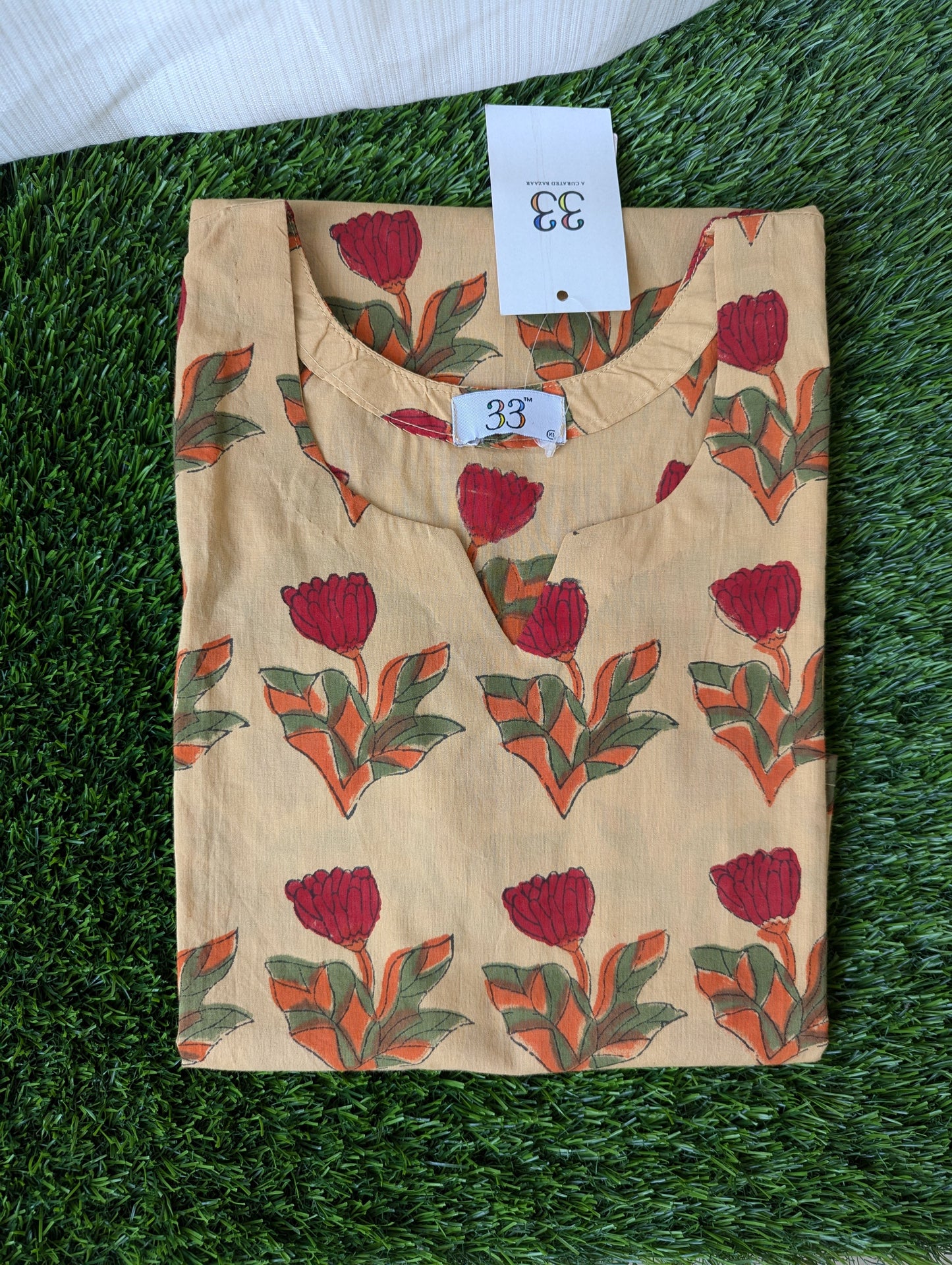 Hand Block Red Flower Kurti