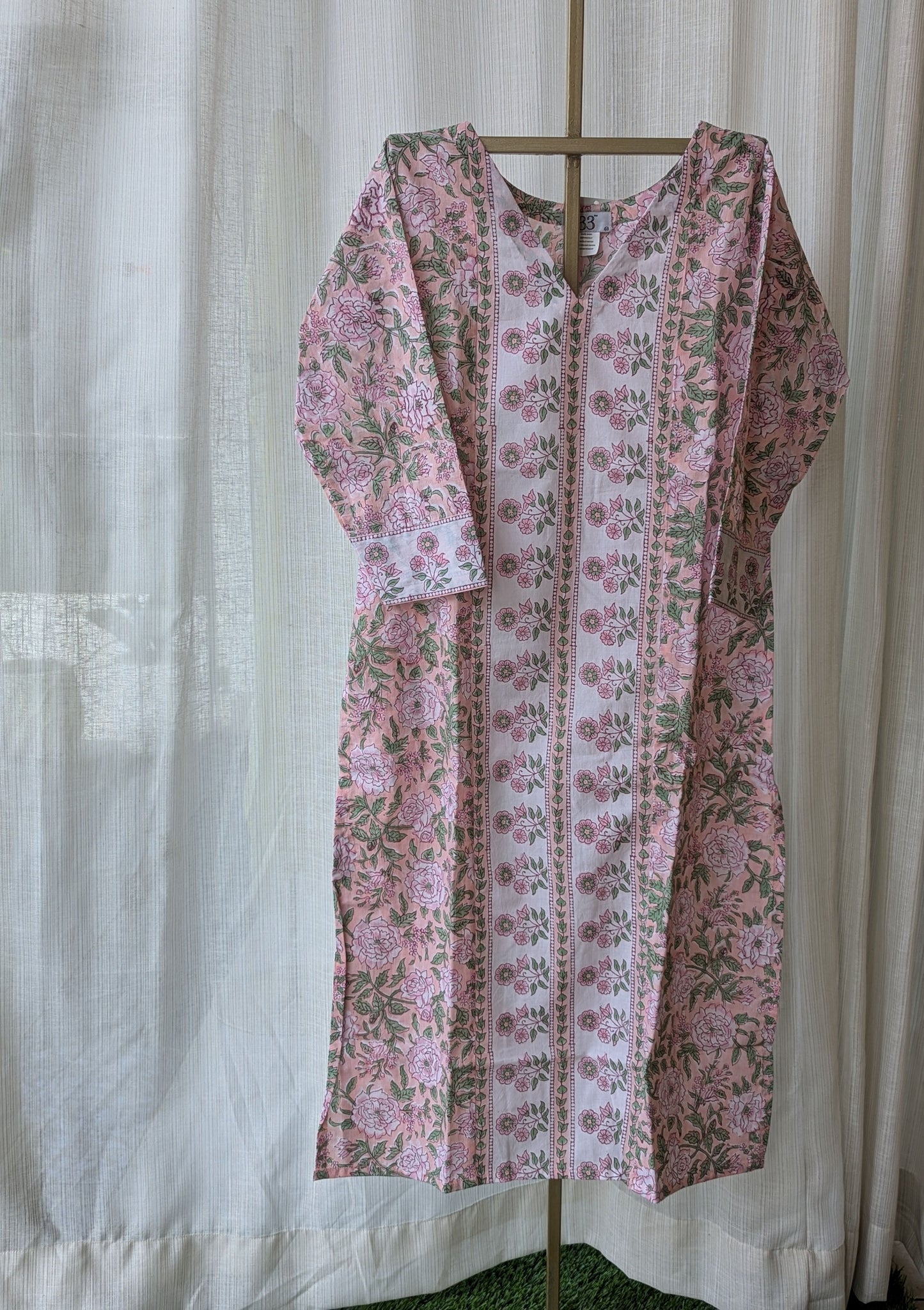Pink And White Floral Cotton Kurti