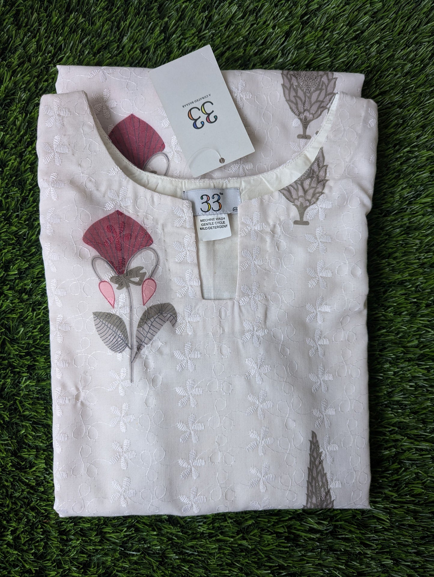White Hakoba Prick Kurti