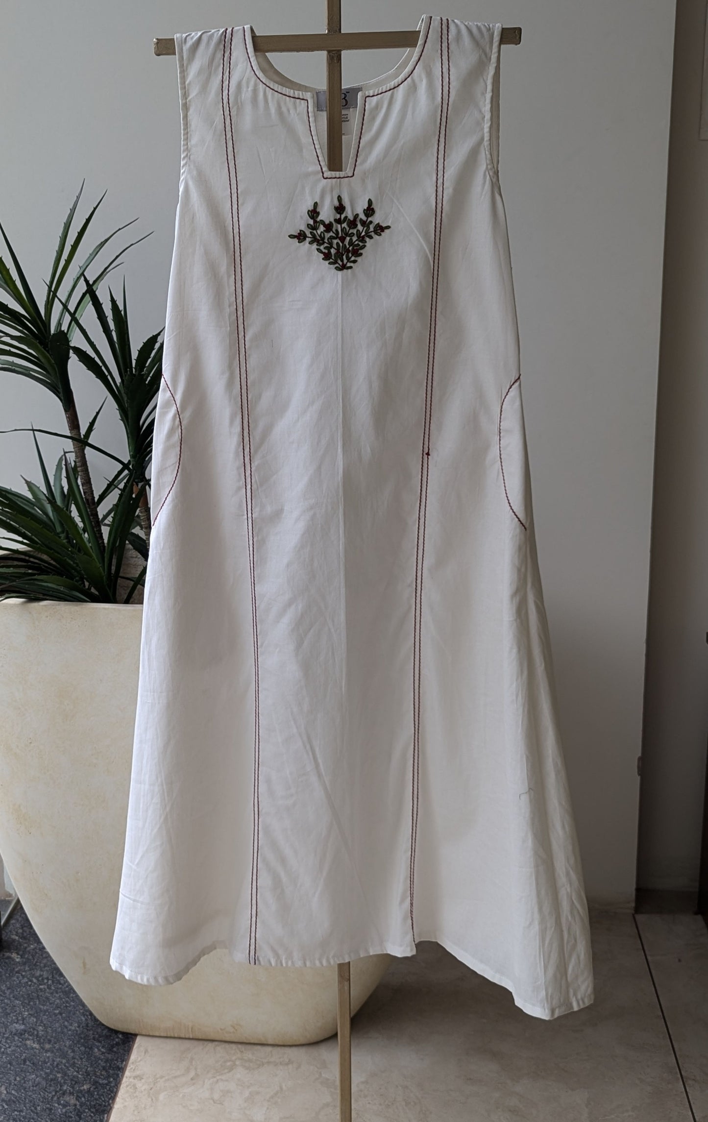 White Hand Embroidery Dress