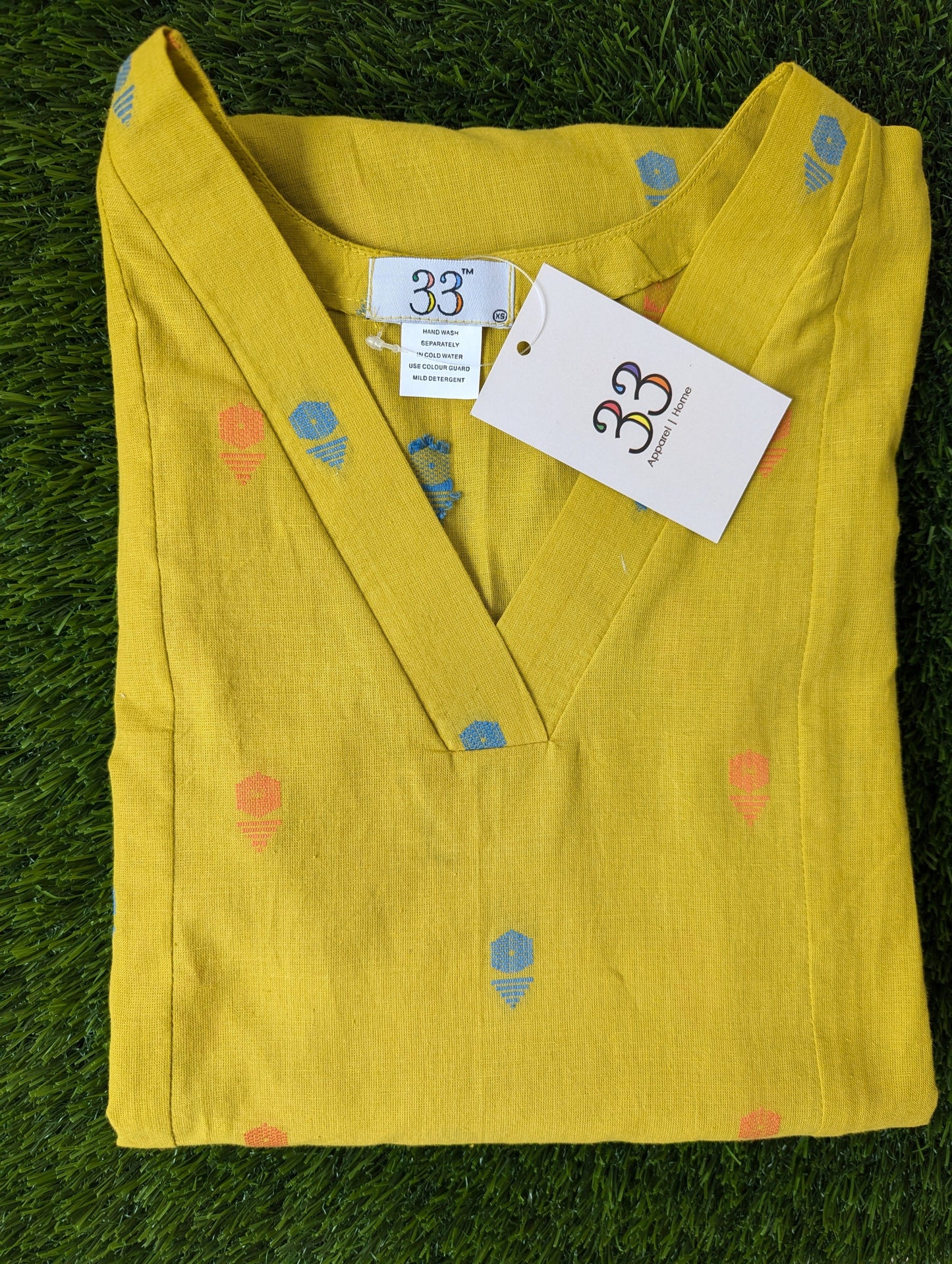 Mustard Hloom 3Panel Aline