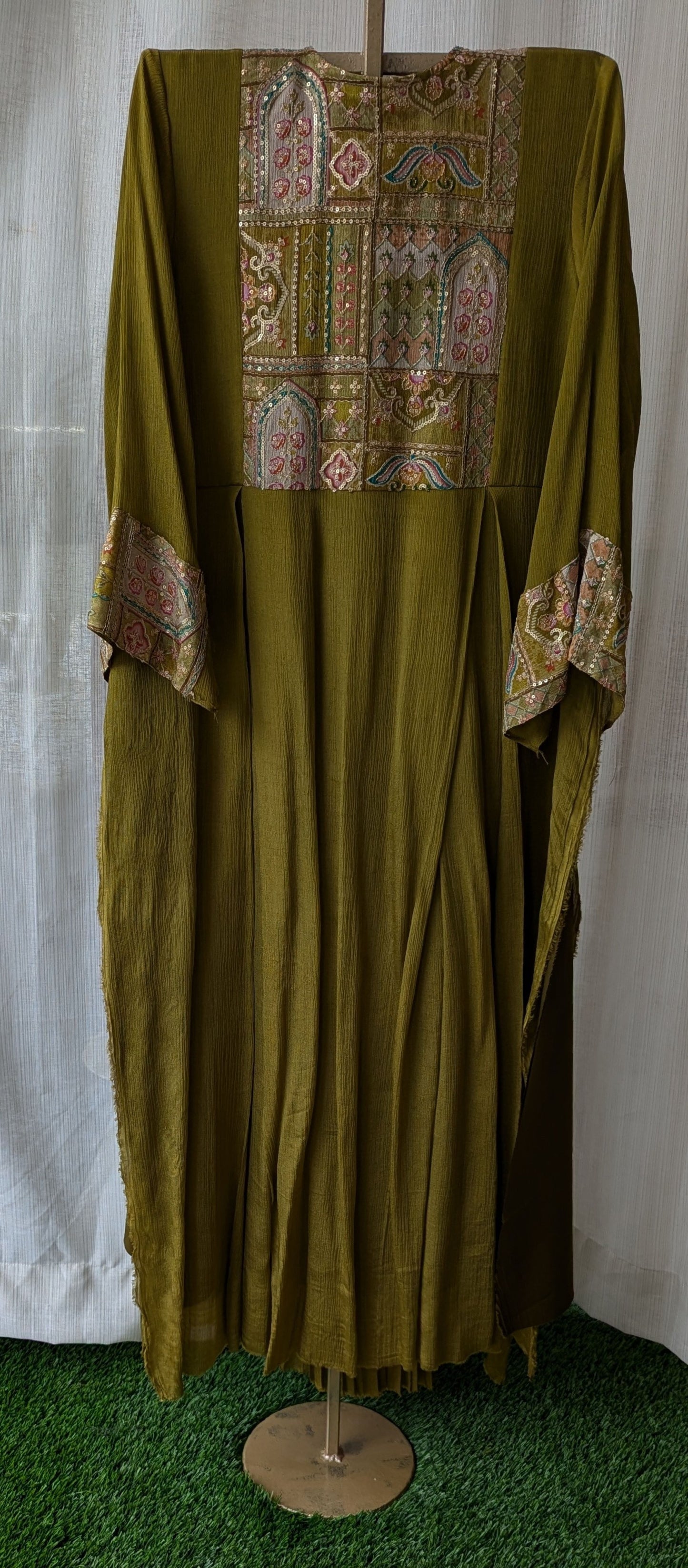 Green chinon semi partywear top