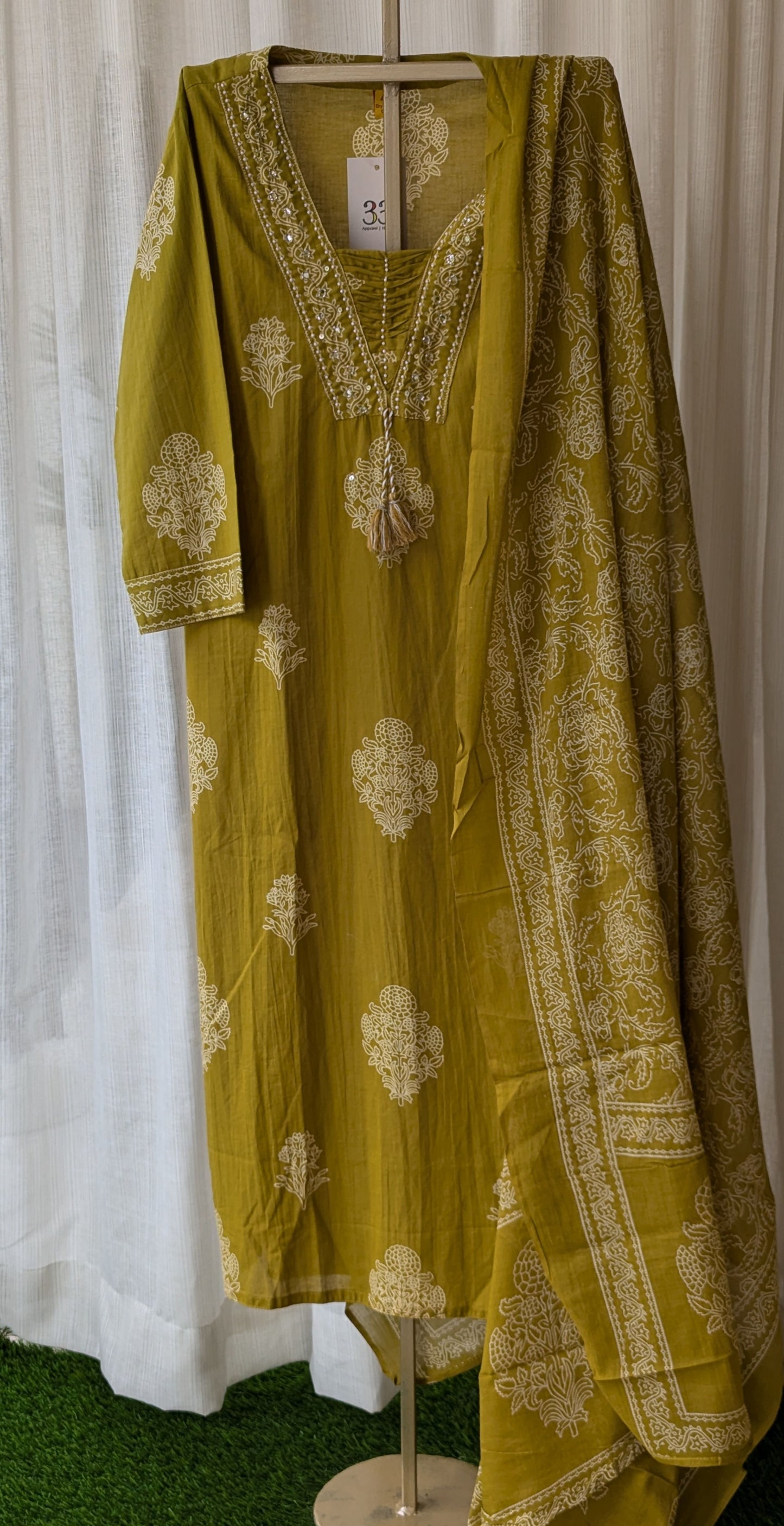Lemon Green Three Pieces Set