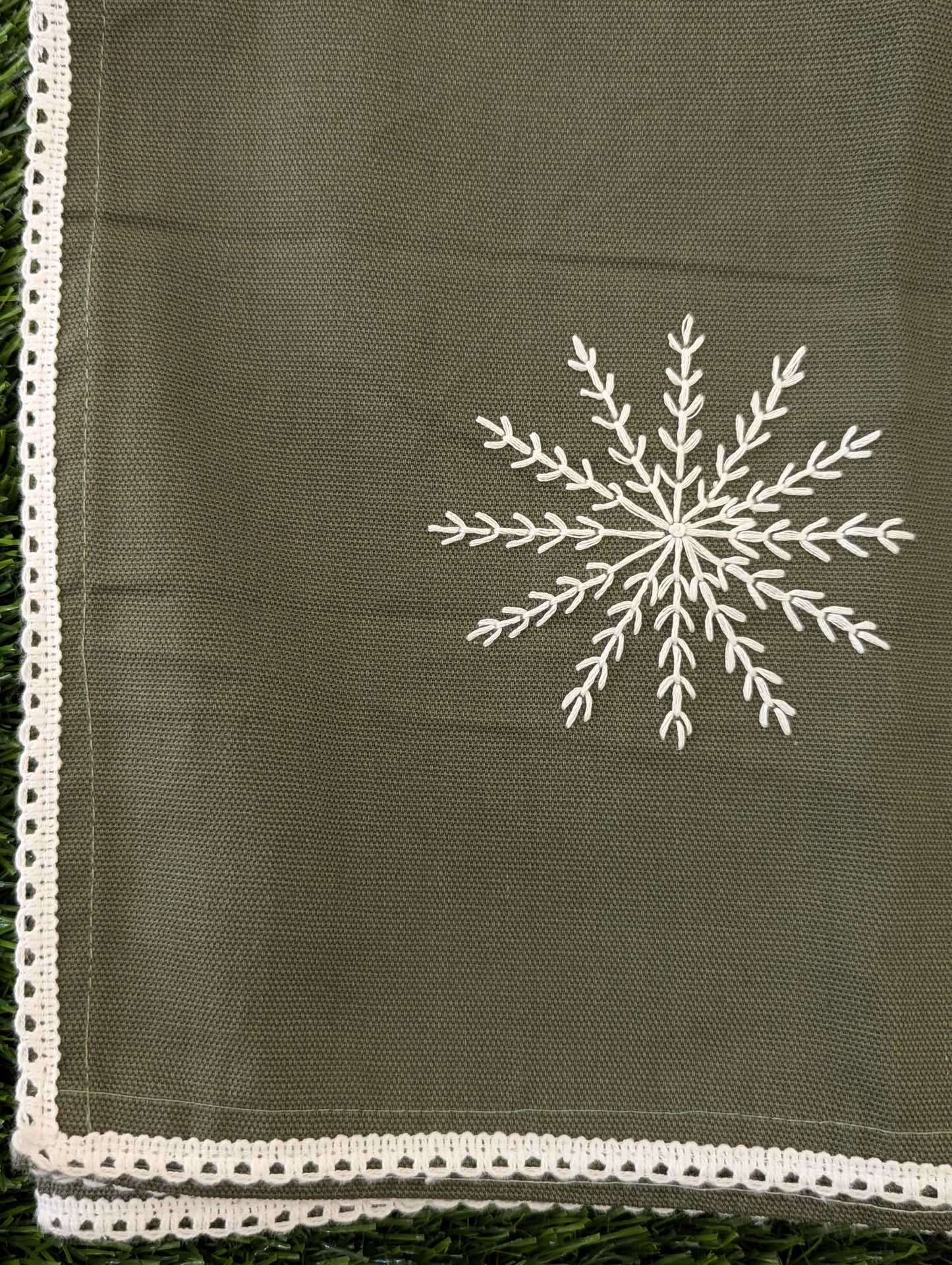 4 Seater Table Runner Embroidery