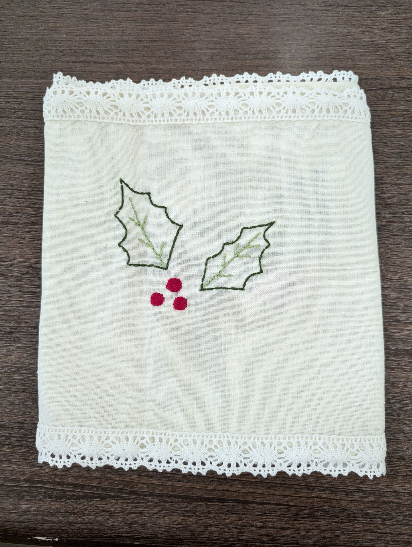 Table Runner Embroidery 4 Seater