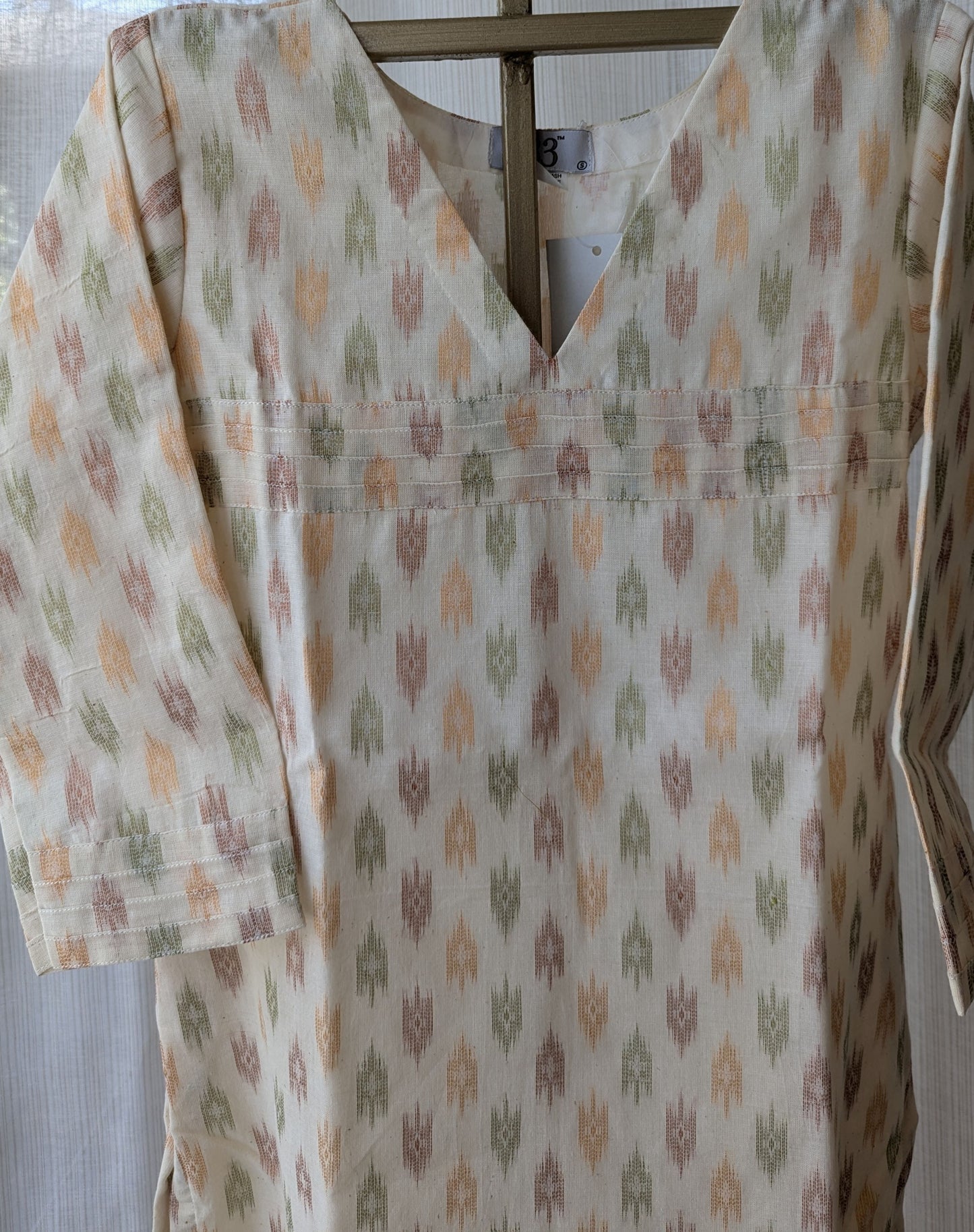 White Ikat kurti