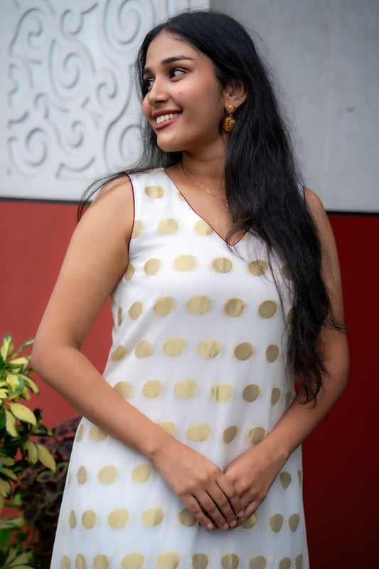 Polka Sleeveless Kurti