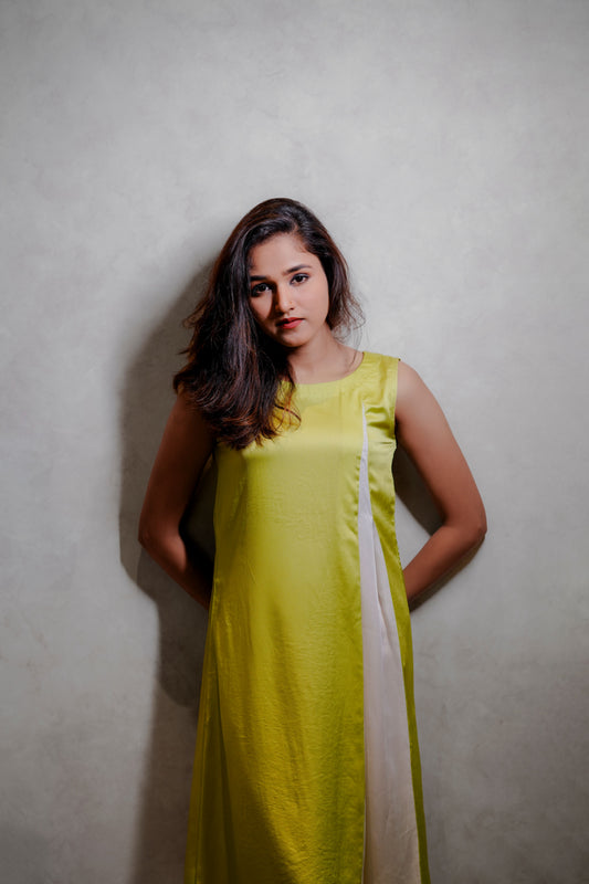 Crepe Box Pleat Dress