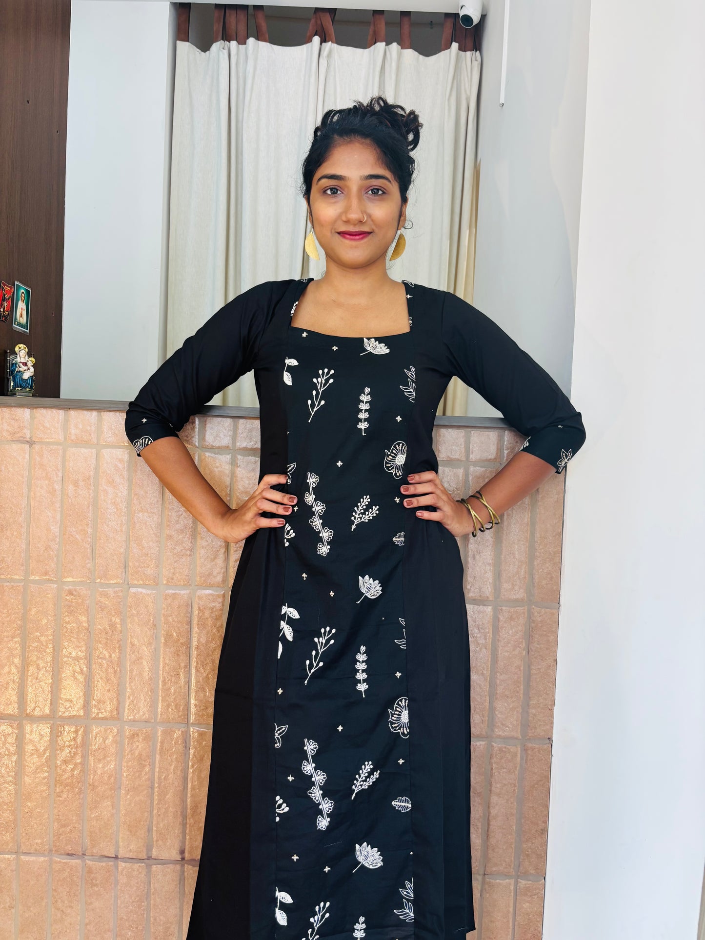 Black Mul embr Aline