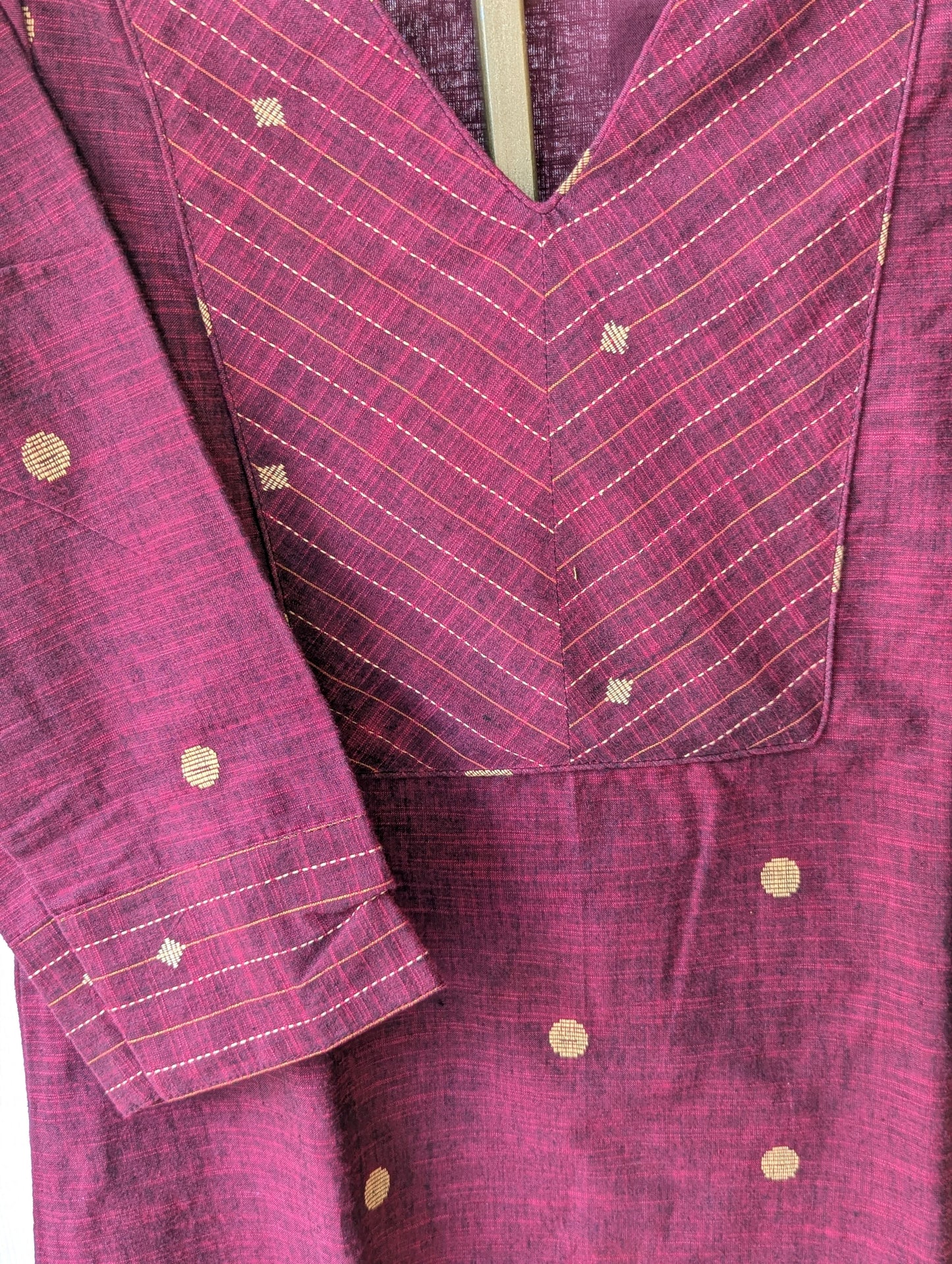 Maroon Butta Handloom Cotton Kurti