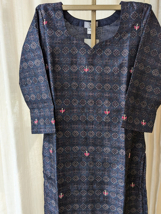 Semi Tussar  Kurti