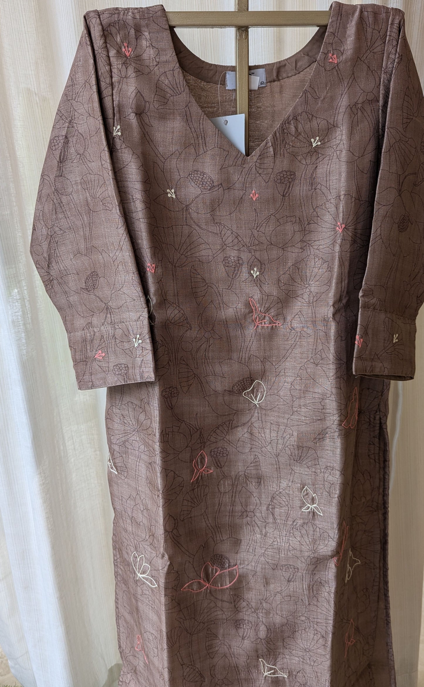 Semi Tussar  Kurti
