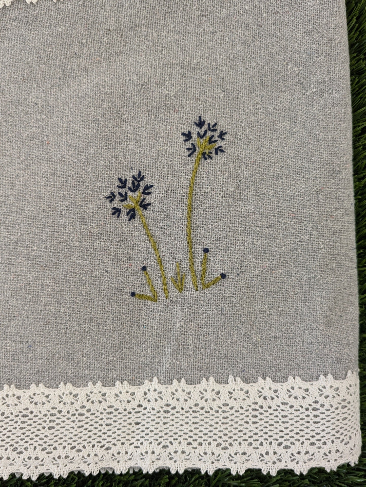 Table Runner 8 Seater