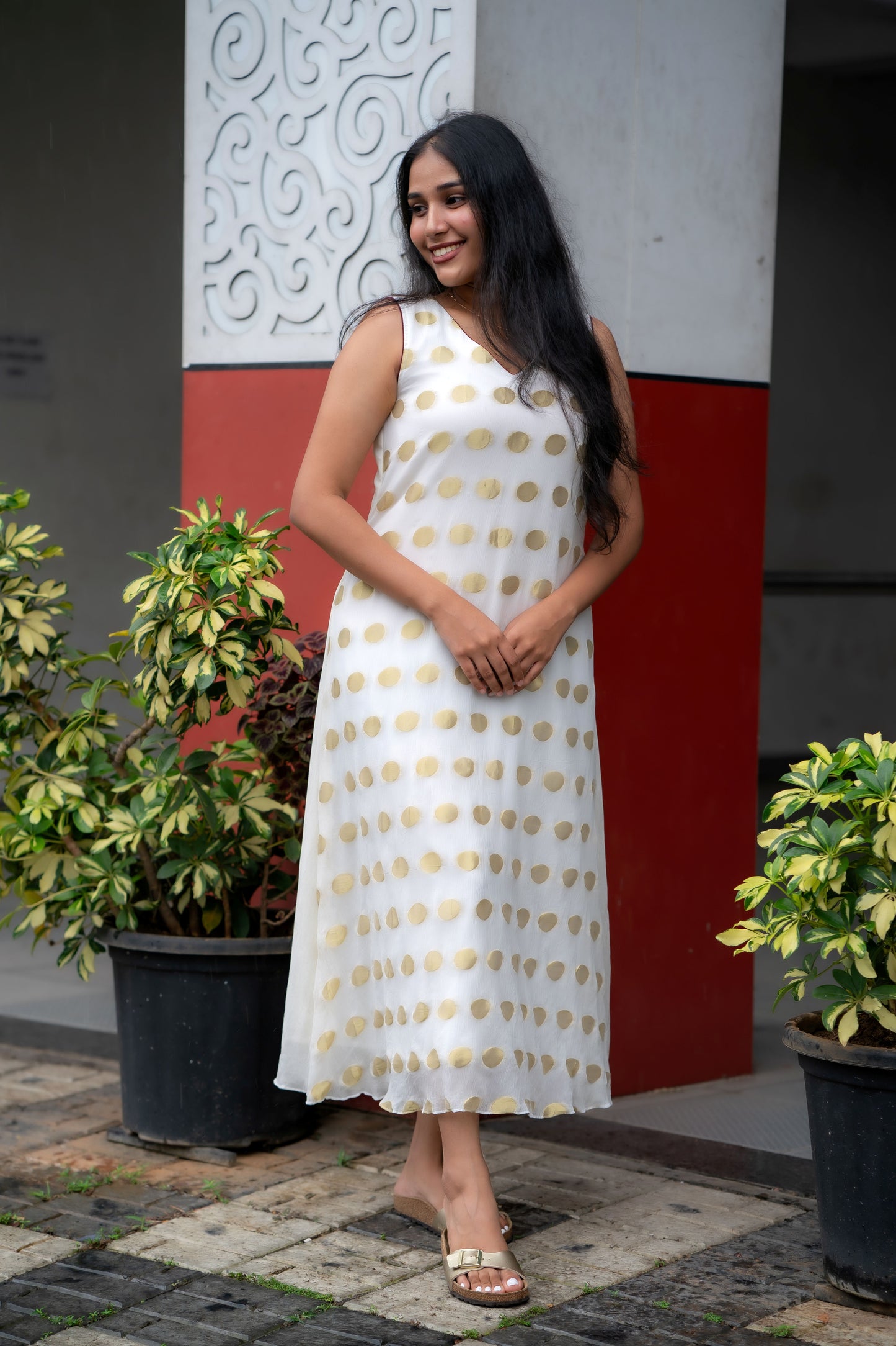 Polka Sleeveless Kurti